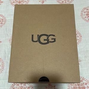 Toddler Ugg boots, toddler size 7C, black fur boots